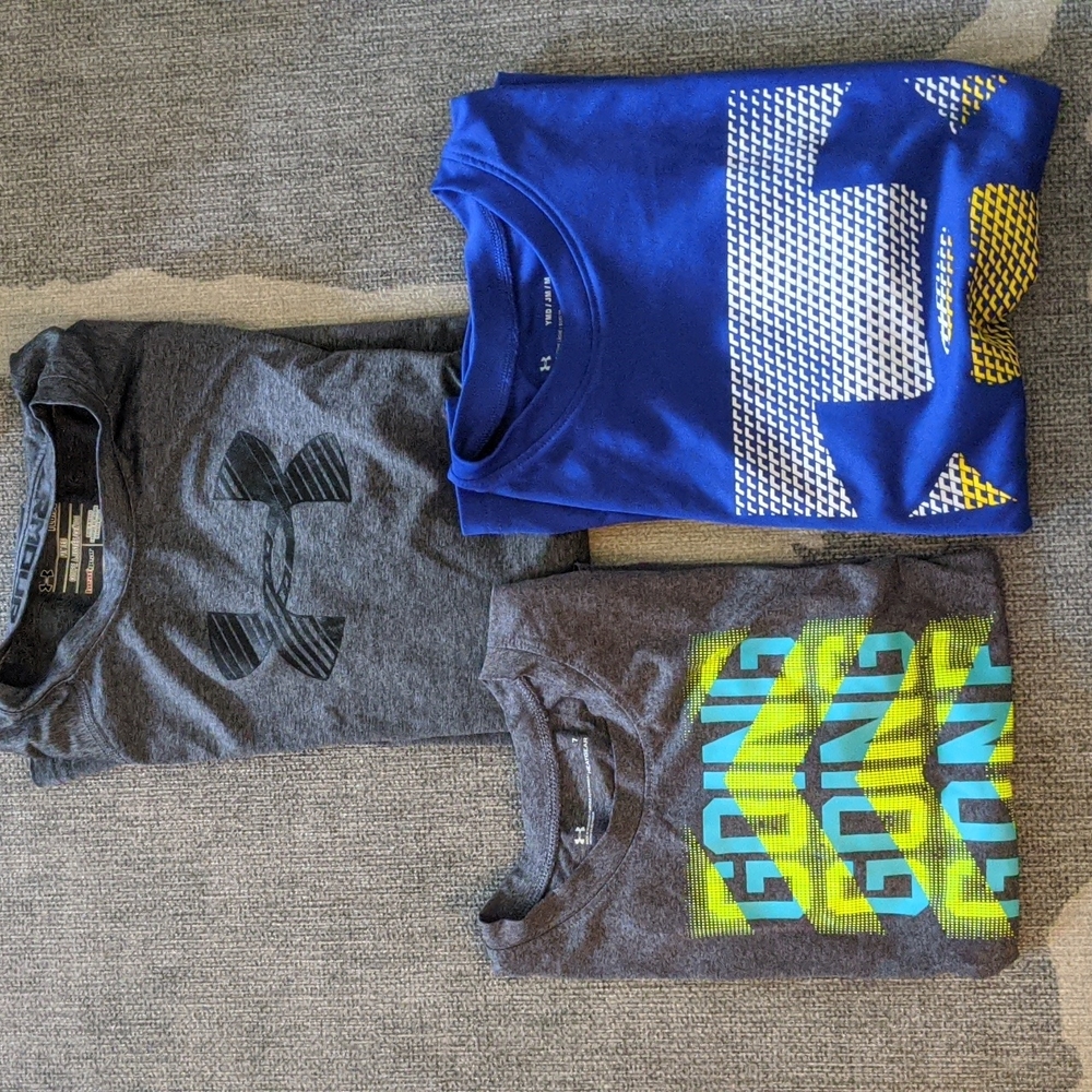 Under armour shirts boys